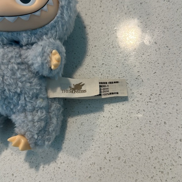 Blue Labubu - Picture 5 of 7